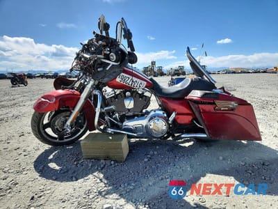 Trzecie zdjęcie samochodu z tyłu: 2013 HARLEY-DAVIDSON FLHX STREET GLIDE VIN:1HD1KBM18DB684494 - miniatura