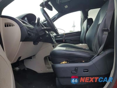 Zdjęcie 7 z 13 samochodu: 2020 DODGE GRAND CARAVAN SXT VIN:2C4RDGCG2LR169606 - miniatura