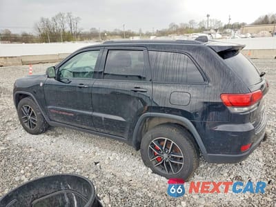 Drugie zdjęcie samochodu z przodu: 2017 JEEP GRAND CHEROKEE TRAILHAWK VIN:1C4RJFLT5HC855610 - miniatura