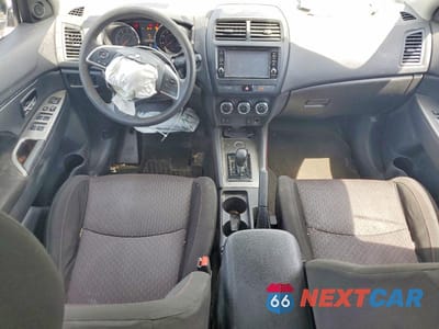 Zdjęcie 8 z 12 samochodu: 2019 MITSUBISHI OUTLANDER SPORT ES VIN:JA4AP3AU6KU035179 - miniatura