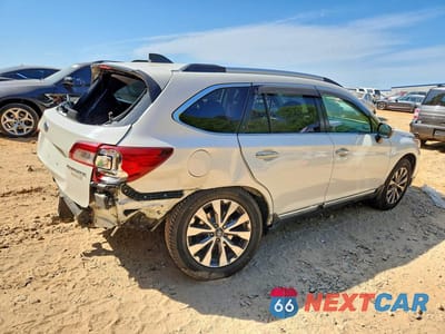 Trzecie zdjęcie samochodu z tyłu: 2017 SUBARU OUTBACK TOURING VIN:4S4BSATCXH3348568 - miniatura