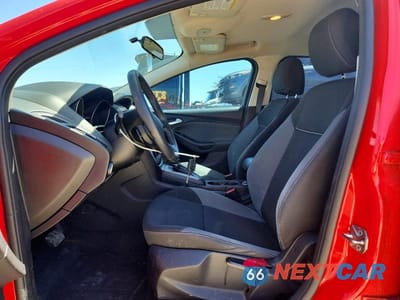 Zdjęcie 7 z 11 samochodu: 2014 FORD FOCUS SE VIN:1FADP3K23EL391704 - miniatura