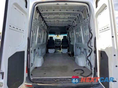 Zdjęcie 10 z 13 samochodu: 2023 MERCEDES BENZ SPRINTER 2500 DELIVERY VAN VIN:W1Y40CHYXPT142454 - miniatura