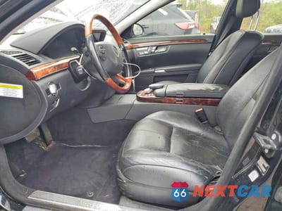 Zdjęcie 7 z 12 samochodu: 2008 MERCEDES-BENZ S 550 VIN:WDDNG71X38A223554 - miniatura