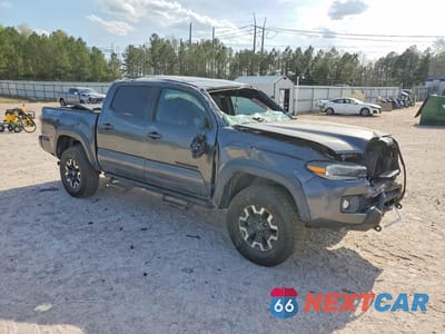 Czwarte zdjęcie samochodu z boku: 2020 TOYOTA TACOMA TRD OFF-ROAD VIN:3TMCZ5ANXLM313617 - miniatura