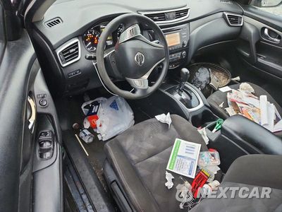 Zdjęcie 8 z 13 samochodu: 2015 NISSAN ROGUE S VIN:KNMAT2MT6FP576588 - miniatura