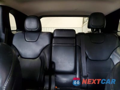 Zdjęcie 10 z 13 samochodu: 2017 JEEP CHEROKEE LATITUDE VIN:1C4PJMCS1HW639030 - miniatura