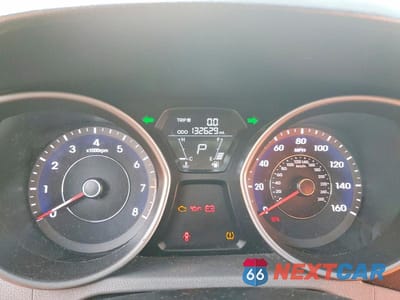 Zdjęcie 9 z 13 samochodu: 2013 HYUNDAI ELANTRA GLS VIN:5NPDH4AE4DH224019 - miniatura