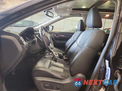 Zdjęcie 7 z 13 samochodu: 2015 NISSAN ROGUE SL VIN:5N1AT2MV9FC825986 - miniatura