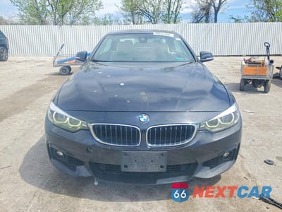 Piąte zdjęcie samochodu w środku: 2018 BMW 440XI VIN:WBA4Z7C58JED47698 - miniatura