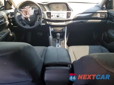 Zdjęcie 8 z 13 samochodu: 2016 HONDA ACCORD LX VIN:1HGCR2F31GA100226 - miniatura