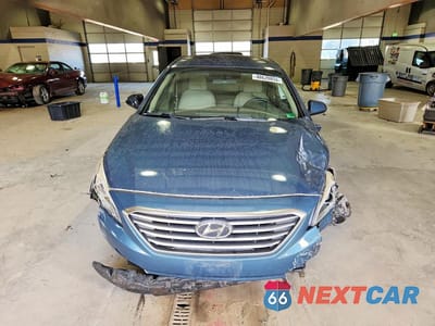 Piąte zdjęcie samochodu w środku: 2017 HYUNDAI SONATA BASE VIN:5NPE24AF3HH515230 - miniatura
