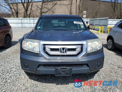 Piąte zdjęcie samochodu w środku: 2011 HONDA PILOT LX VIN:5FNYF4H25BB094315 - miniatura