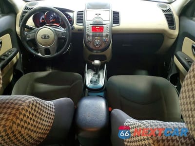 Zdjęcie 8 z 11 samochodu: 2011 KIA SOUL ! VIN:KNDJT2A2XB7733562 - miniatura