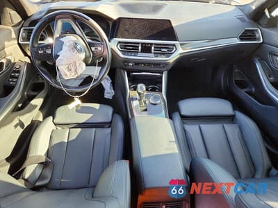 Zdjęcie 8 z 12 samochodu: 2019 BMW 330I VIN:WBA5R1C57KFH05886 - miniatura