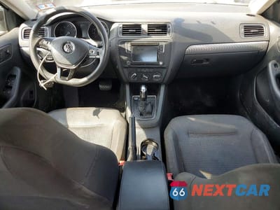 Zdjęcie 8 z 11 samochodu: 2016 VOLKSWAGEN JETTA SE VIN:3VWD67AJ3GM253639 - miniatura