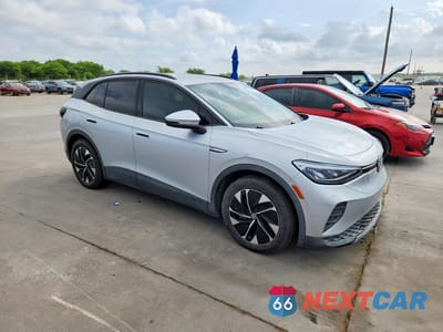 Czwarte zdjęcie samochodu z boku: 2021 VOLKSWAGEN ID.4 PRO VIN:WVGRMPE20MP039548 - miniatura