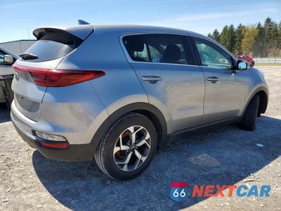 Trzecie zdjęcie samochodu z tyłu: 2022 KIA SPORTAGE LX VIN:KNDPM3AC1N7970662 - miniatura