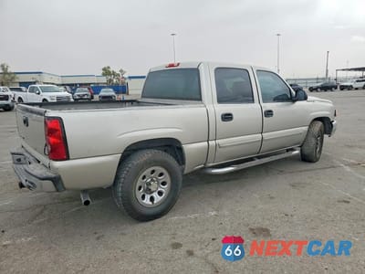 Trzecie zdjęcie samochodu z tyłu: 2006 CHEVROLET SILVERADO K1500 VIN:2GCEK13Z761348486 - miniatura