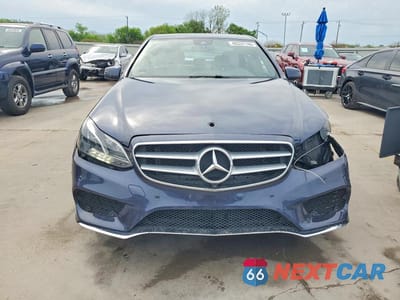 Piąte zdjęcie samochodu w środku: 2015 MERCEDES-BENZ E 350 VIN:WDDHF5KB9FB099966 - miniatura