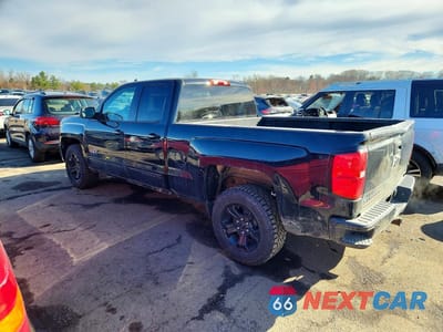 Drugie zdjęcie samochodu z przodu: 2017 CHEVROLET SILVERADO K1500 LT VIN:1GCVKREC1HZ140802 - miniatura