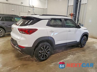 Trzecie zdjęcie samochodu z tyłu: 2022 CHEVROLET TRAILBLAZER ACTIV VIN:KL79MSSL6NB022480 - miniatura