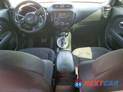 Zdjęcie 8 z 12 samochodu: 2016 KIA SOUL BASE VIN:KNDJN2A22G7383054 - miniatura