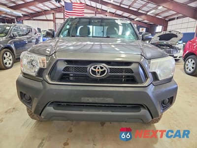 Piąte zdjęcie samochodu w środku: 2014 TOYOTA TACOMA BASE VIN:5TFUX4EN8EX024120 - miniatura