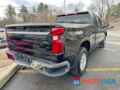 Trzecie zdjęcie samochodu z tyłu: 2023 CHEVROLET SILVERADO K1500 LT VIN:1GCVDDE80PZ235326 - miniatura