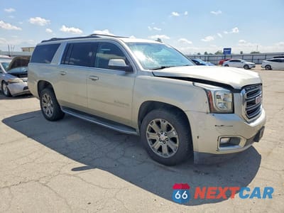 Czwarte zdjęcie samochodu z boku: 2017 GMC YUKON XL K1500 SLT VIN:1GKS2GKC9HR186362 - miniatura