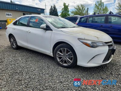 Czwarte zdjęcie samochodu z boku: 2017 TOYOTA CAMRY SE VIN:4T1BF1FK6HU756423 - miniatura
