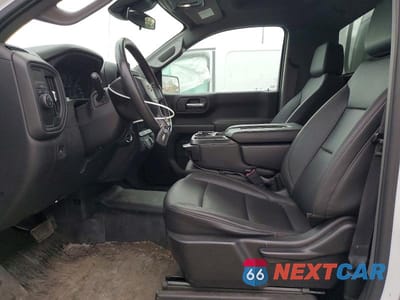 Zdjęcie 7 z 11 samochodu: 2023 CHEVROLET SILVERADO C1500 VIN:3GCNAAEK5PG346649 - miniatura