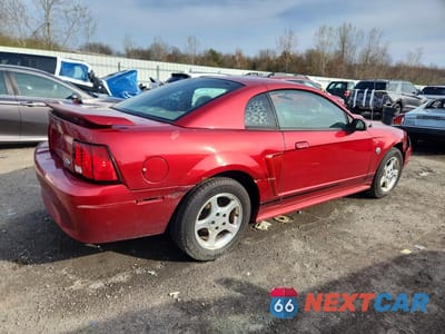 Trzecie zdjęcie samochodu z tyłu: 2004 FORD MUSTANG VIN:1FAFP40684F240598 - miniatura