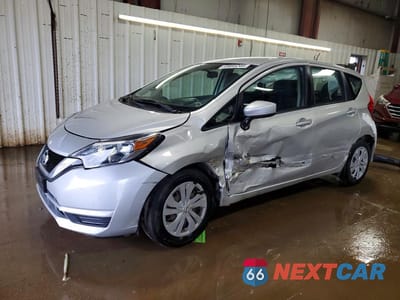 2017 NISSAN VERSA NOTE SV 3N1CE2CP8HL377342 - główne zdjęcie licytacji z USA - miniatura