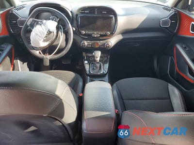 Zdjęcie 8 z 14 samochodu: 2023 KIA SOUL GT-LINE VIN:KNDJ53AU8P7889236 - miniatura