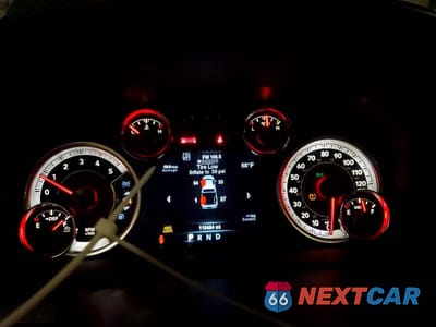 Zdjęcie 9 z 12 samochodu: 2017 RAM 1500 LARAMIE VIN:1C6RR7NM8HS873052 - miniatura