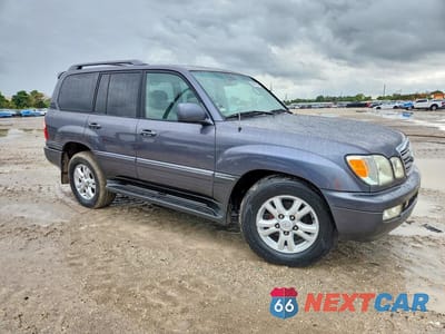 Czwarte zdjęcie samochodu z boku: 2004 LEXUS LX 470 VIN:JTJHT00W943547090 - miniatura