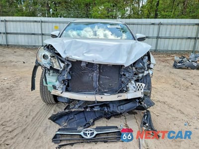 Piąte zdjęcie samochodu w środku: 2016 TOYOTA HIGHLANDER XLE VIN:5TDKKRFH8GS145556 - miniatura