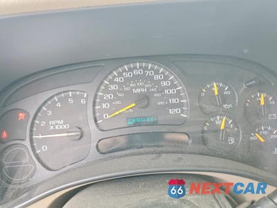 Zdjęcie 9 z 13 samochodu: 2005 CHEVROLET SUBURBAN C1500 VIN:3GNEC16ZX5G173611 - miniatura