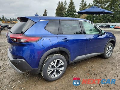 Trzecie zdjęcie samochodu z tyłu: 2021 NISSAN ROGUE SV VIN:5N1AT3BB6MC752569 - miniatura