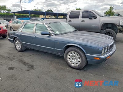 Czwarte zdjęcie samochodu z boku: 2001 JAGUAR XJ8 VIN:SAJDA14C01LF36668 - miniatura