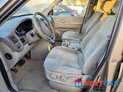 Zdjęcie 7 z 11 samochodu: 2004 KIA SEDONA LX VIN:KNDUP131746602825 - miniatura