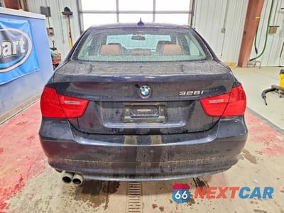 Zdjęcie 6 z 12 samochodu: 2009 BMW 328 XI SULEV VIN:WBAPK53539A510456 - miniatura
