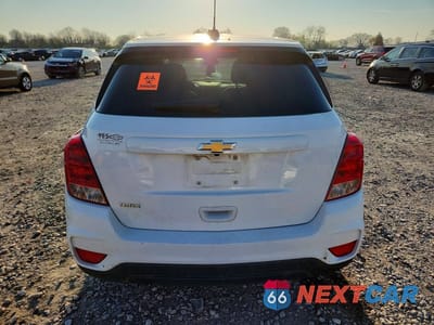 Zdjęcie 6 z 13 samochodu: 2020 CHEVROLET TRAX LS VIN:KL7CJKSB5LB321686 - miniatura