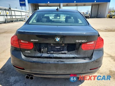 Zdjęcie 6 z 12 samochodu: 2014 BMW 328 XI VIN:WBA3B3C55EF544916 - miniatura