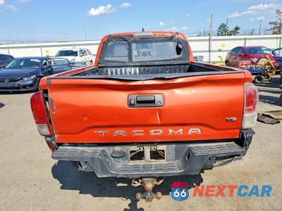 Zdjęcie 6 z 11 samochodu: 2017 TOYOTA TACOMA TRD SPORT VIN:5TFDZ5BN6HX016784 - miniatura