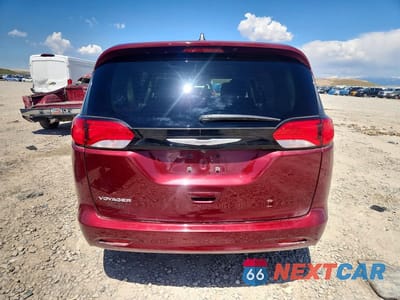 Zdjęcie 6 z 14 samochodu: 2023 CHRYSLER VOYAGER LX VIN:2C4RC1CG5PR566426 - miniatura