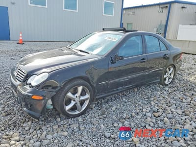 2005 MERCEDES-BENZ C 230K SPORT SEDAN WDBRF40J85F641261 - główne zdjęcie licytacji z USA - miniatura