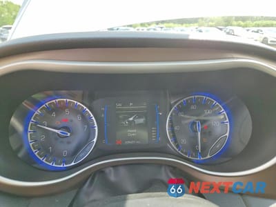 Zdjęcie 9 z 13 samochodu: 2018 CHRYSLER PACIFICA VIN:2C4RC1BG5JR110371 - miniatura