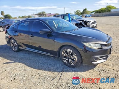 Czwarte zdjęcie samochodu z boku: 2016 HONDA CIVIC EX VIN:2HGFC1F3XGH636022 - miniatura